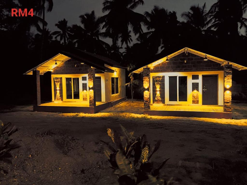 Riverstone Riverfront Stay Gokarna  Rom bilde
